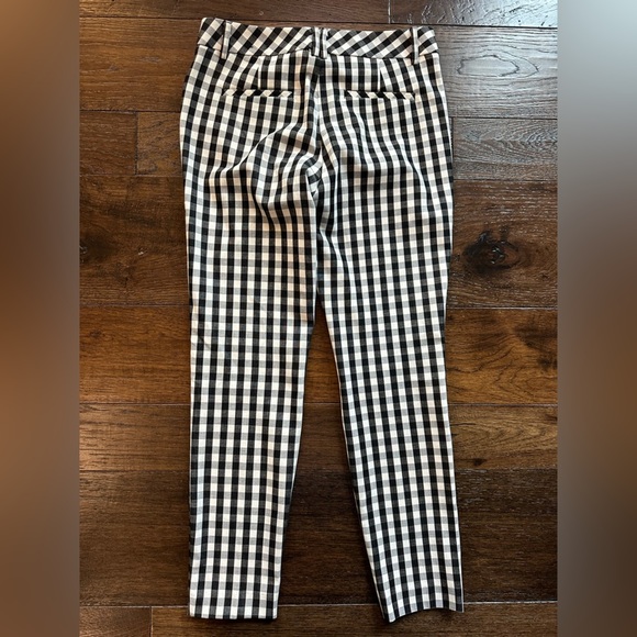 Express Editor Black and White Gingham Ankle Pants- size 2R - Picture 6 of 7